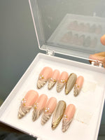 Grey Cat eye embossed nails