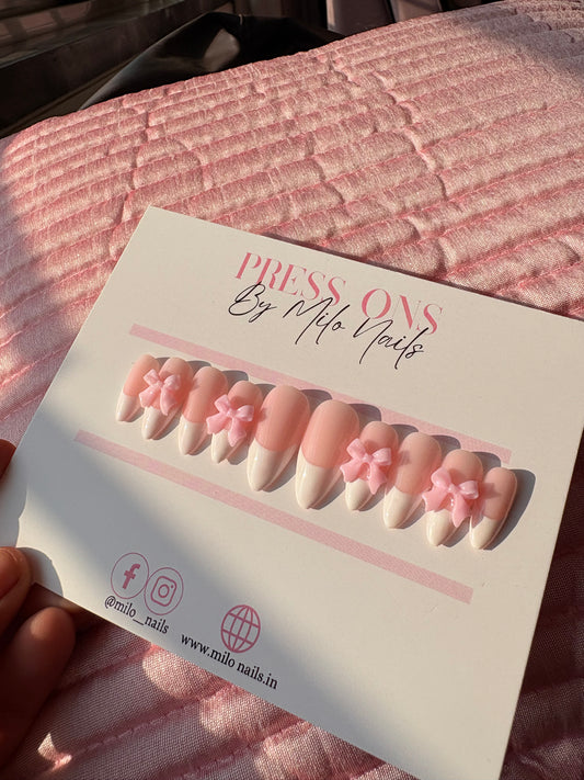 French tips with bow