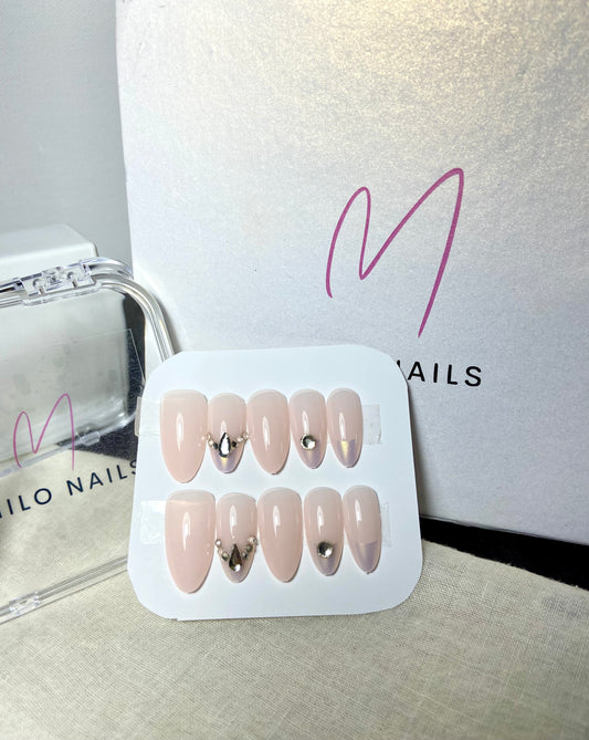 Chrome french nails with rhinestones (24 pcs)