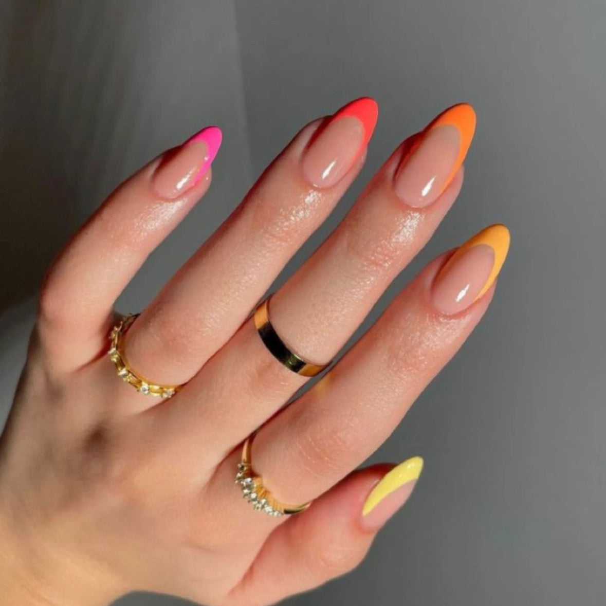 Gradient orange tips