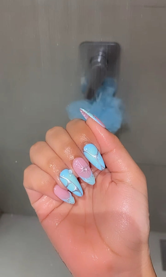 Sea Blue aura nails with droplets