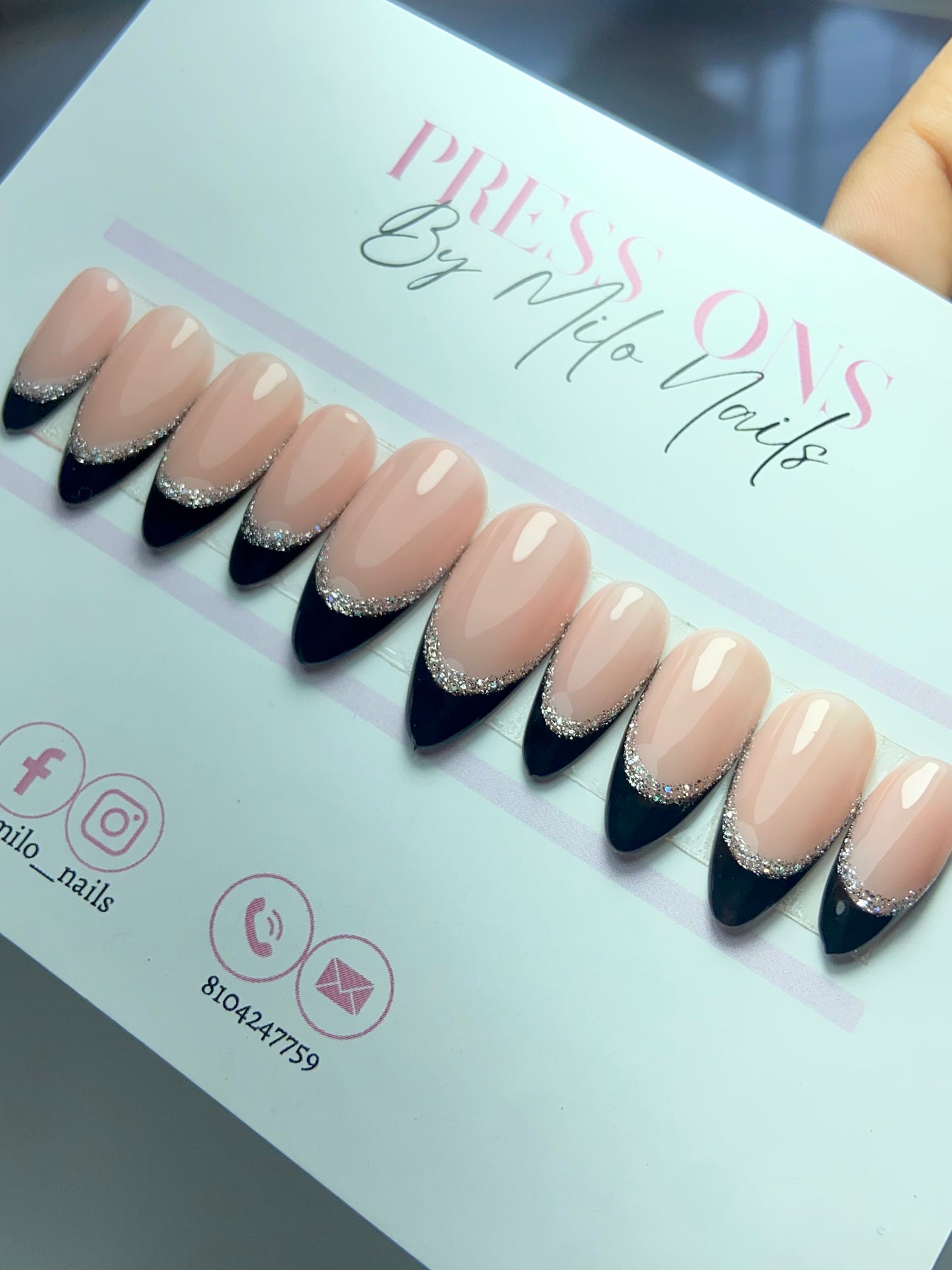 Black-silver tips