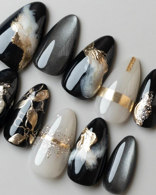 Black and white marble nails