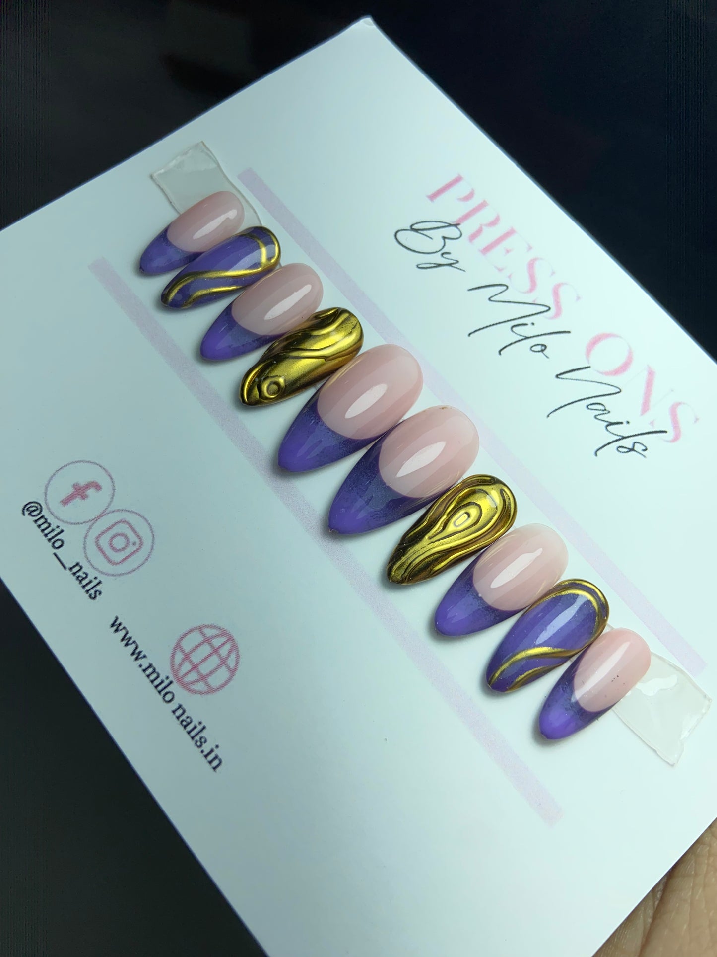 Purple aura metallic nails