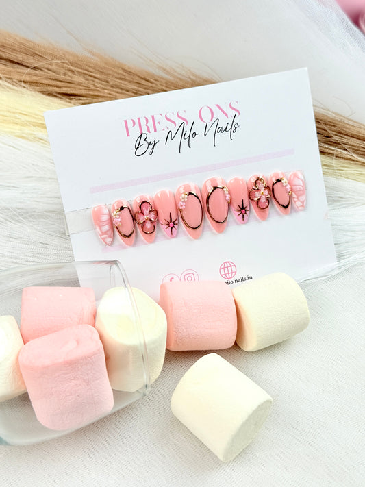 pink 3d flower with chrome