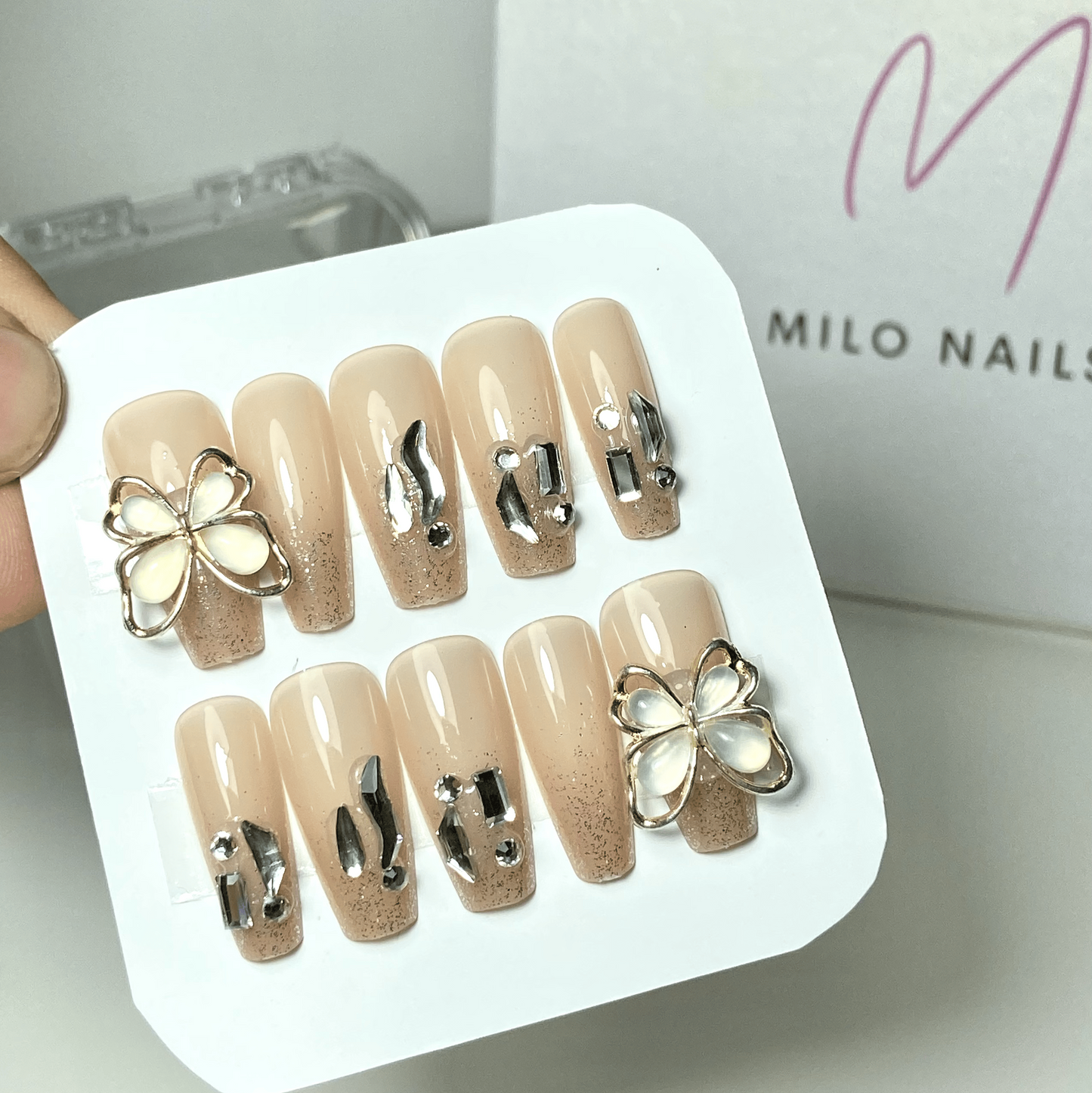 Butterfly studded nails(24pcs)