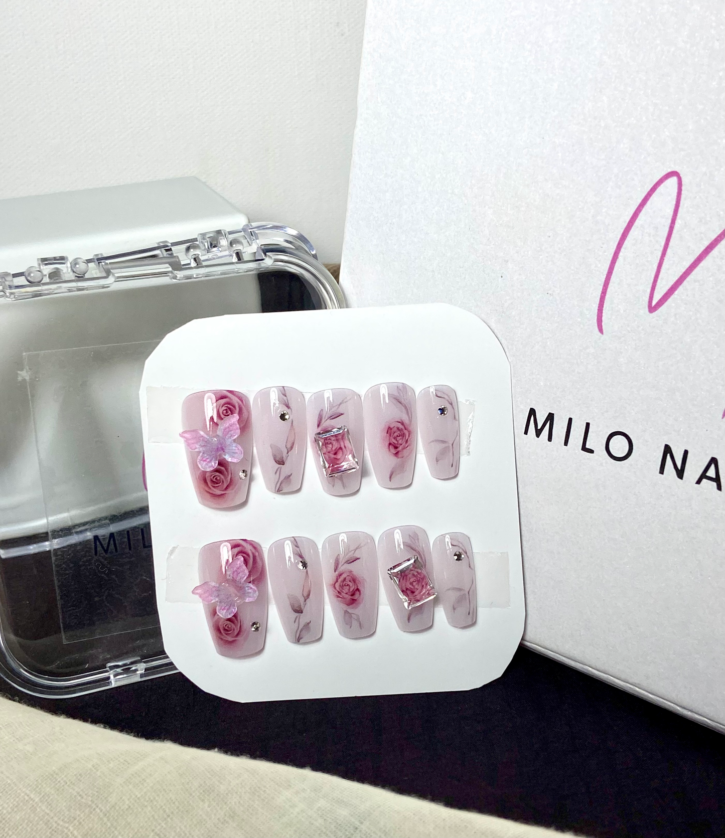 Rose butterfly stone nails (24pcs)