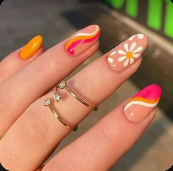 Beachy nails
