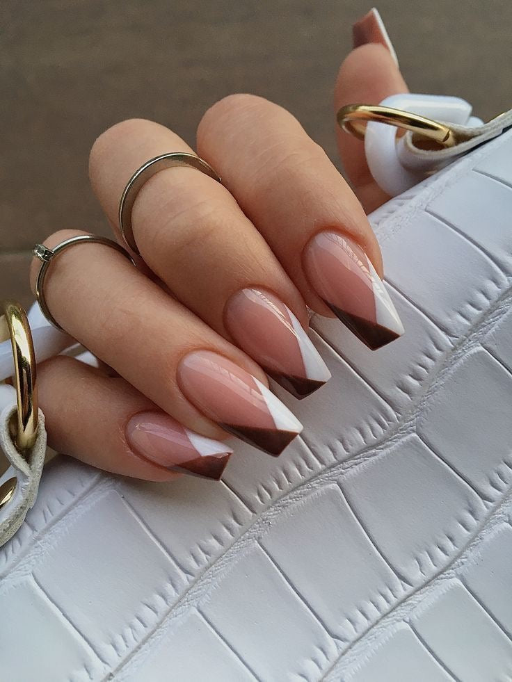 Brown white tips_