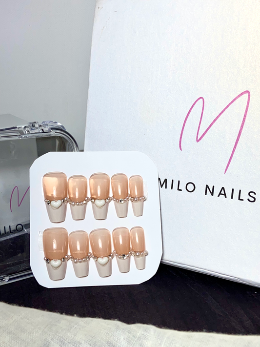 French with pearl nails (24pcs)