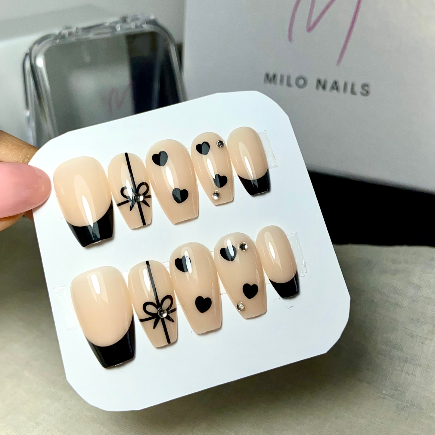 Black french with bow (24pcs)