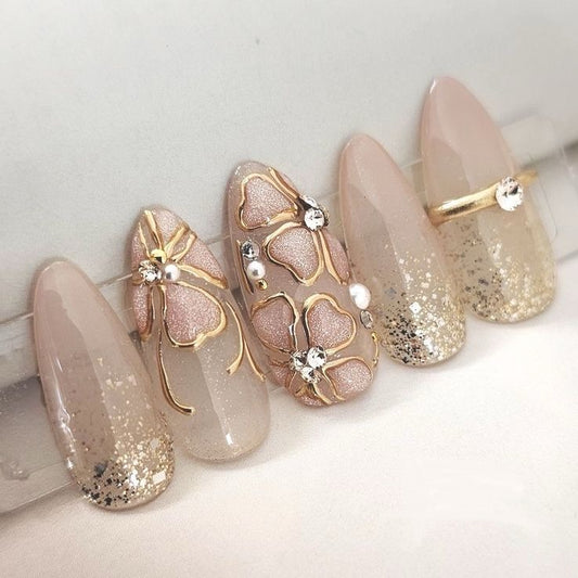 Ivory chrome & flower nails