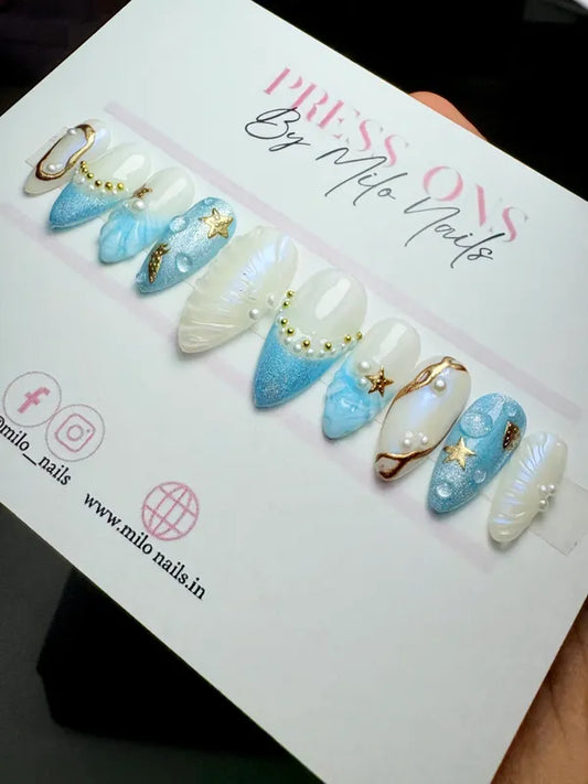 Blue sea nails