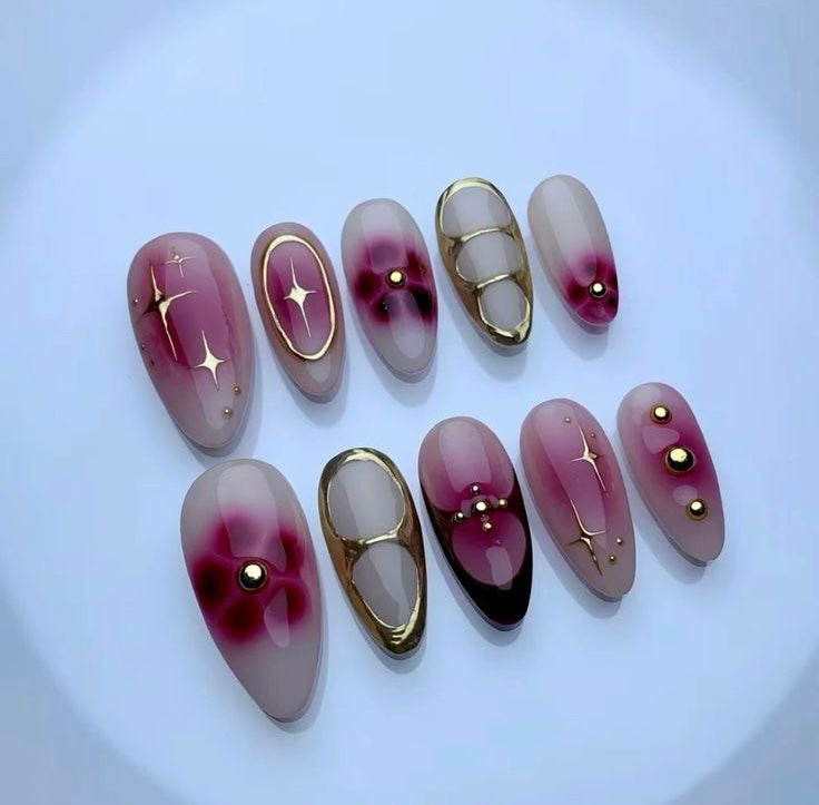 Maroon-aura set