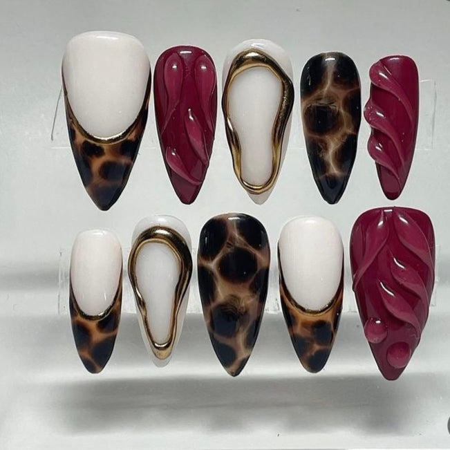Maroon 3-d nails