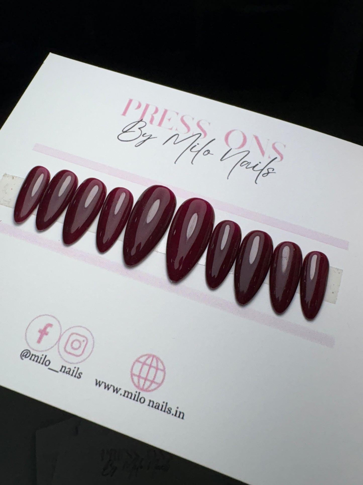 Maroon solid nails