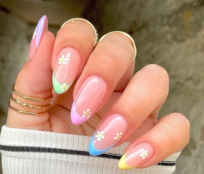 Multicolour tips with flower