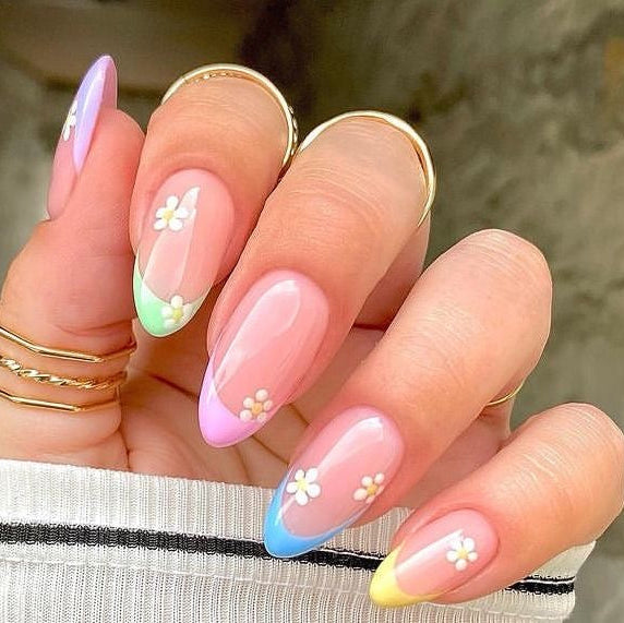 Multicolour tips with flower