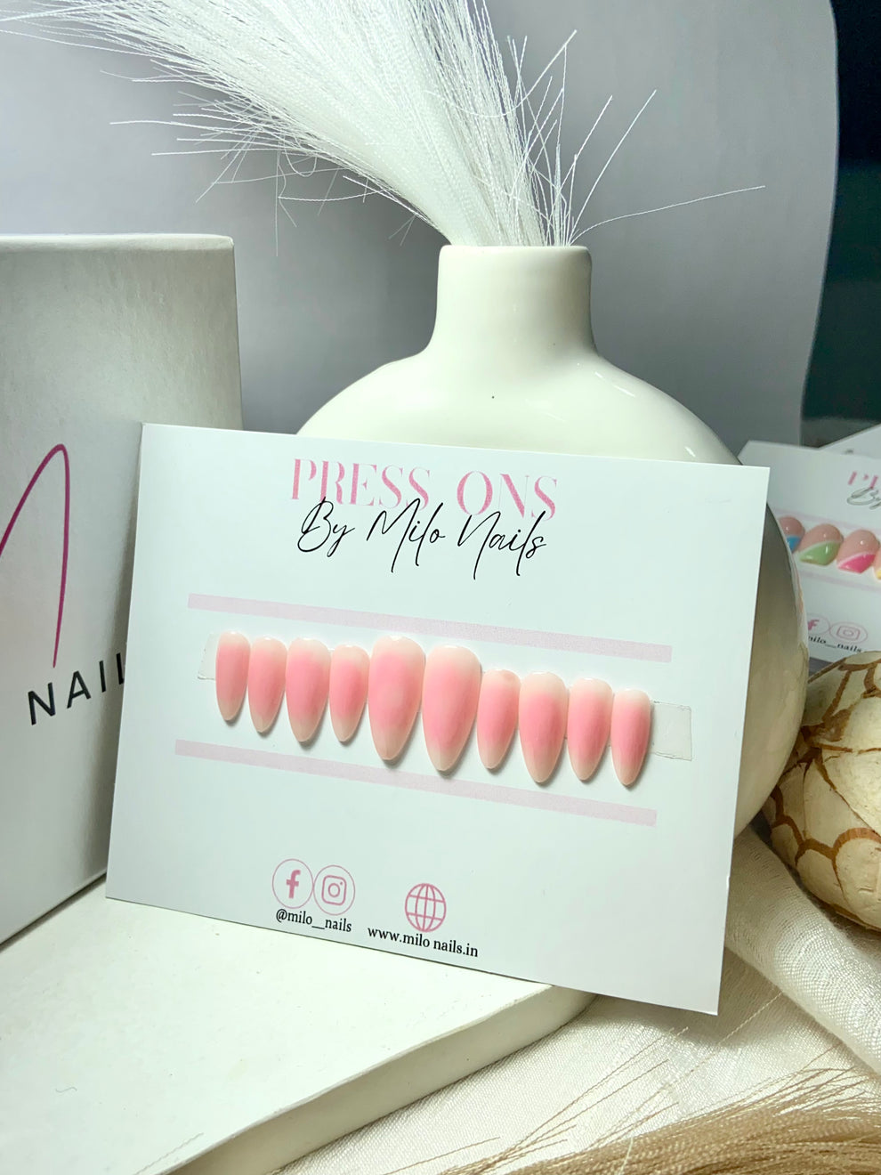 Pink aura nails
