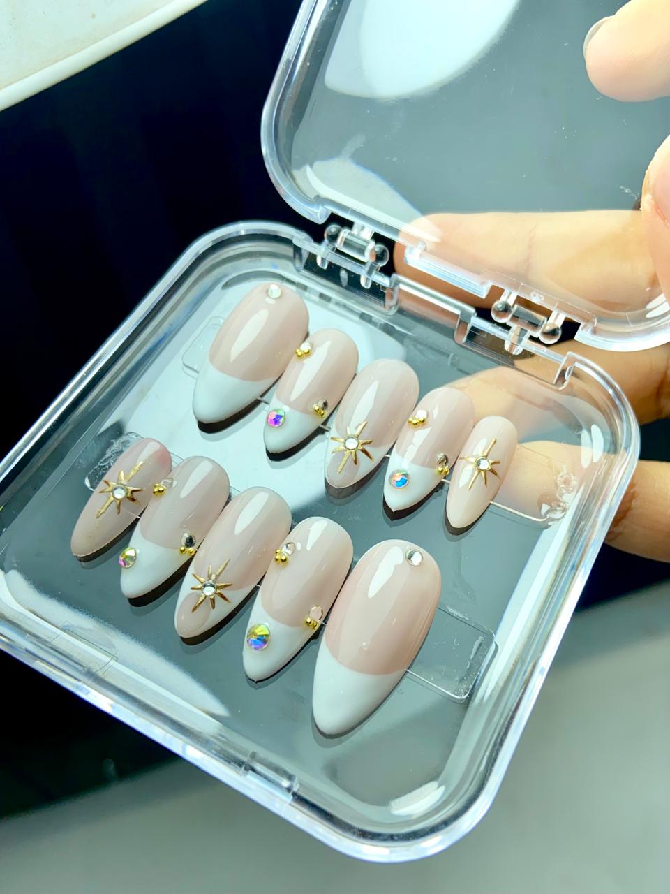White chrome stars