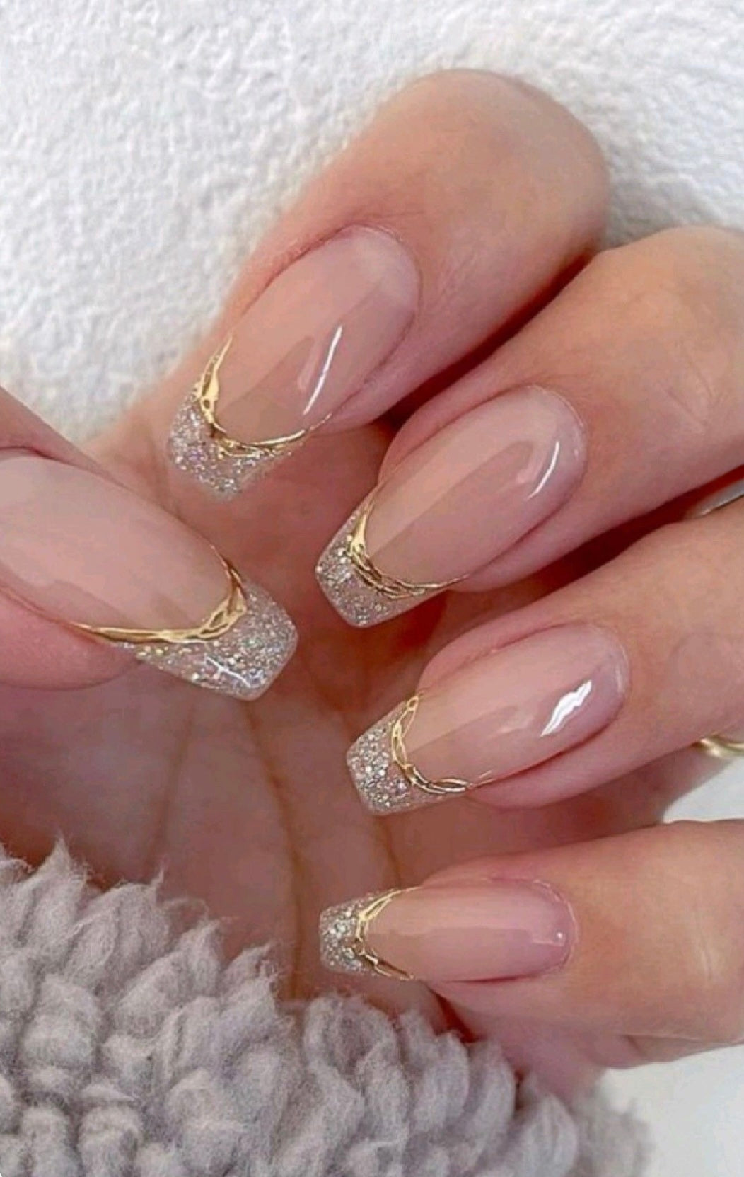 Silver and golden tips