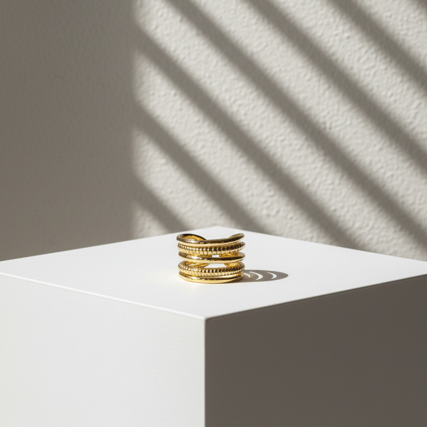 GoldenOpulent Curve Adjustable Ring – 18K Gold-Plated Feminine Charm
