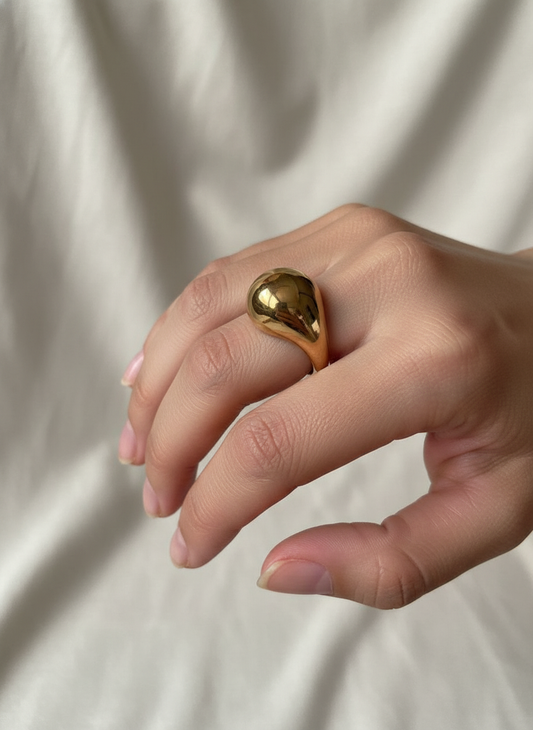 Golden chunky- Adjustable Ring – 18K Gold-Plated Feminine Charm