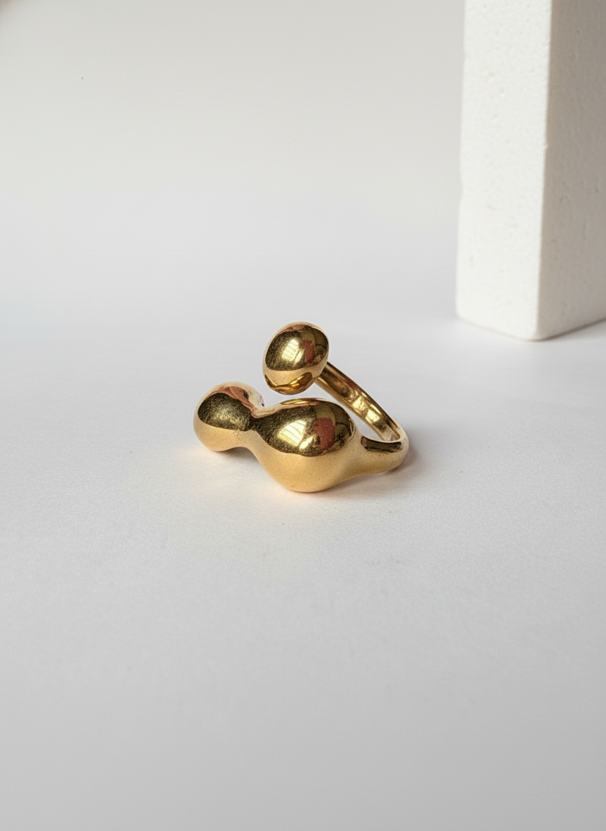 Molten Gold Teardrop Ring – 18K Gold-Plated Sculptural Design