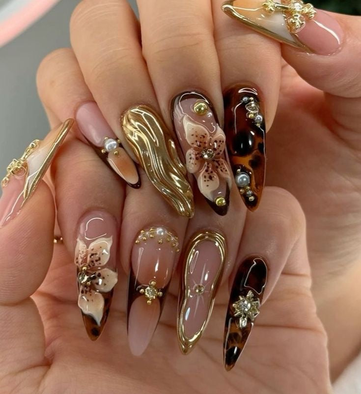 Premium Nails