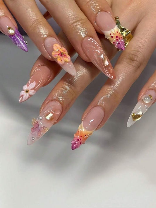 3-d intricate set