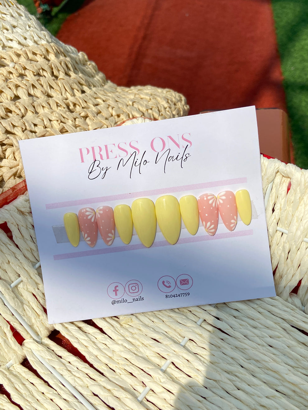yellow flower nails