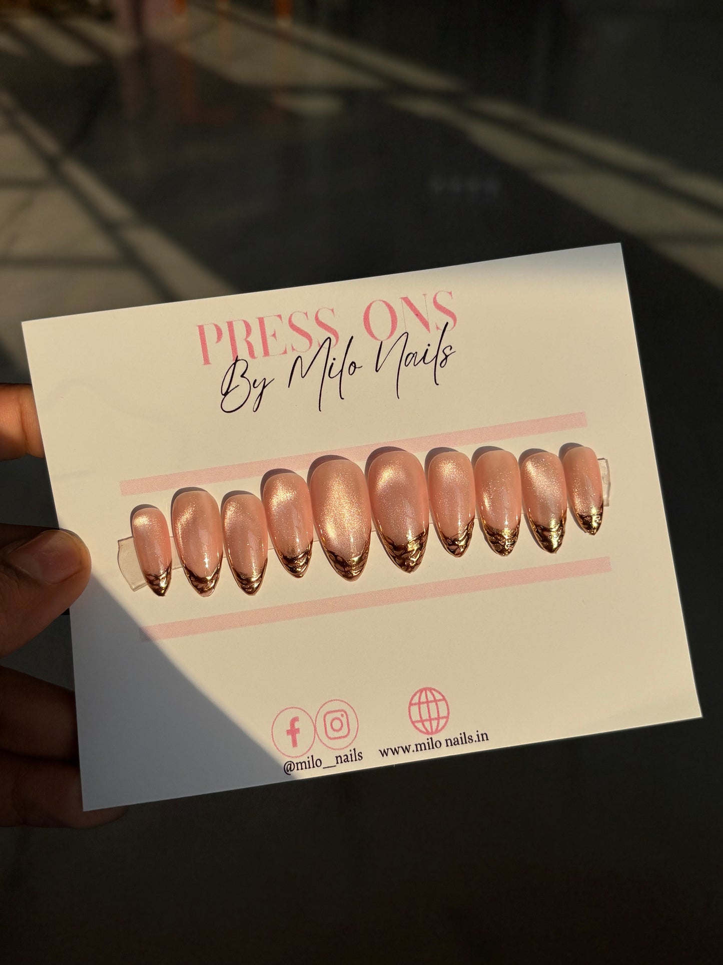 Pink cateye with chrome tips