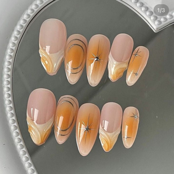 Yellow aura nails