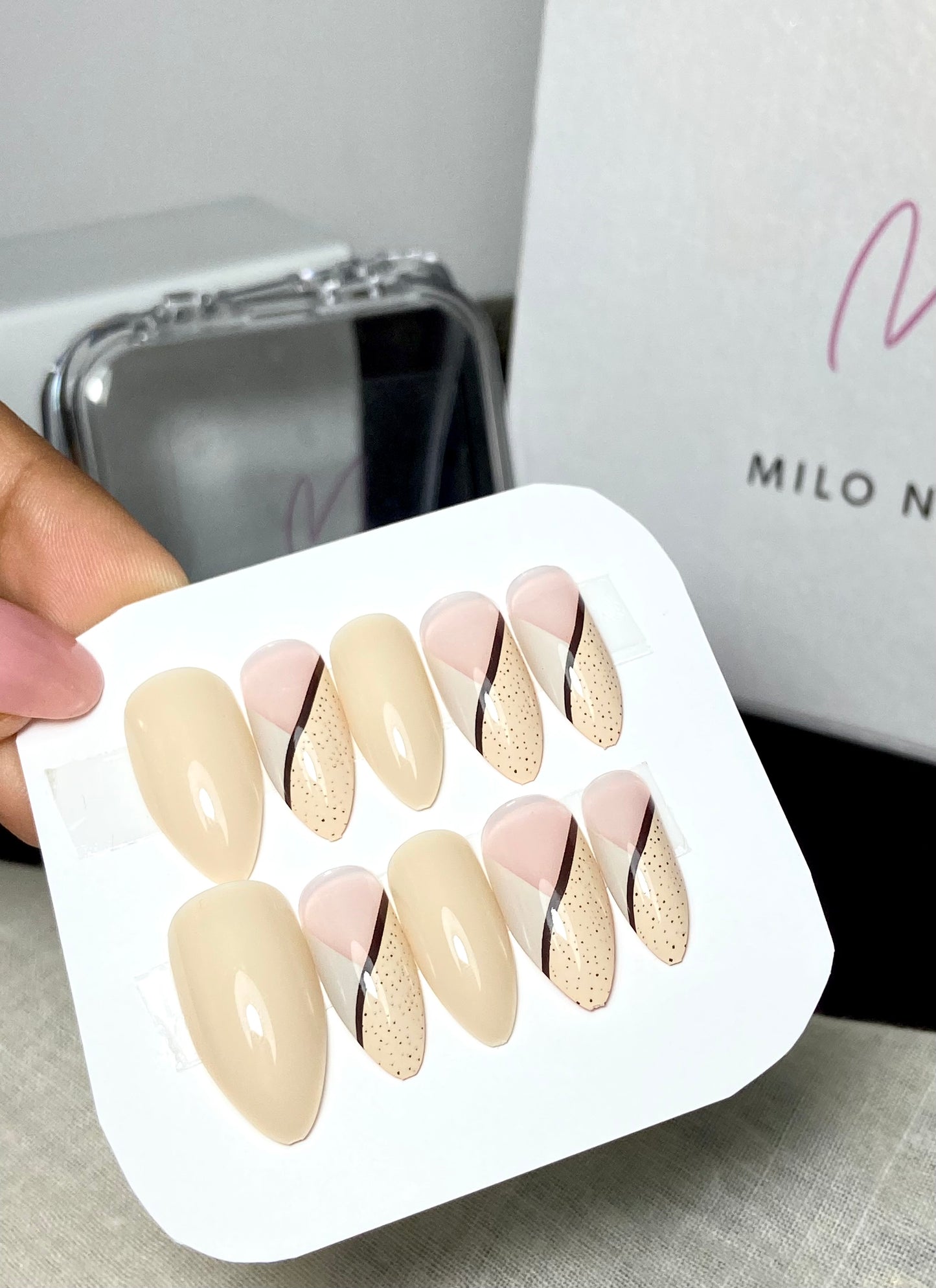 Yellow -white french nail (24pcs)