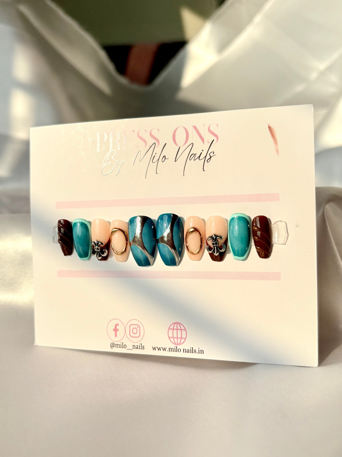 Olive green cross ombre nails