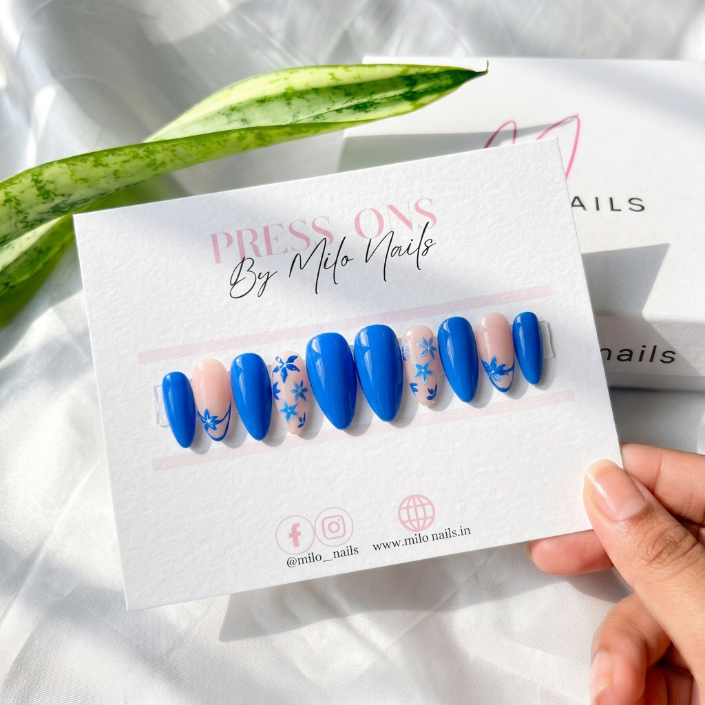 cornflower bloom - Handmade Press Ons