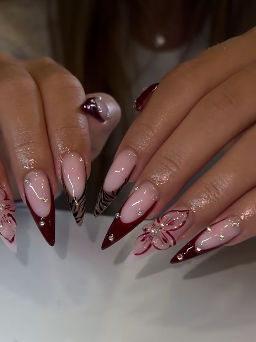 Maroon printed flower set