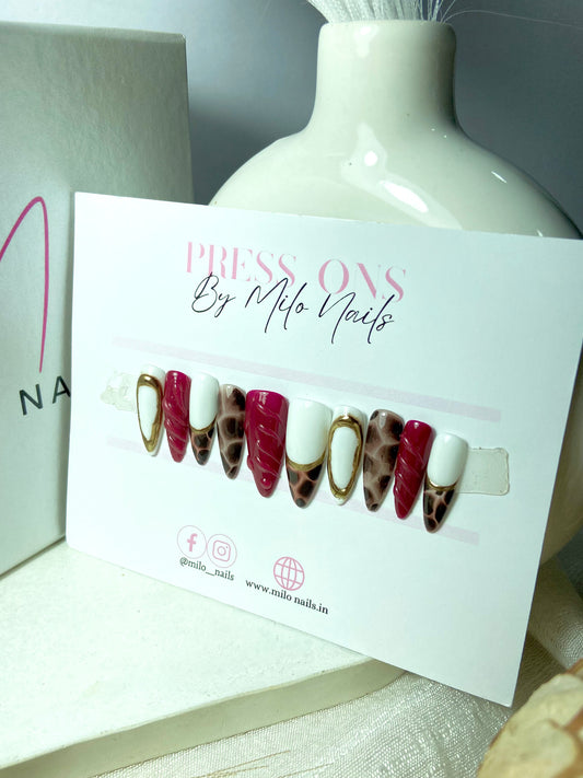 Maroon 3-d nails