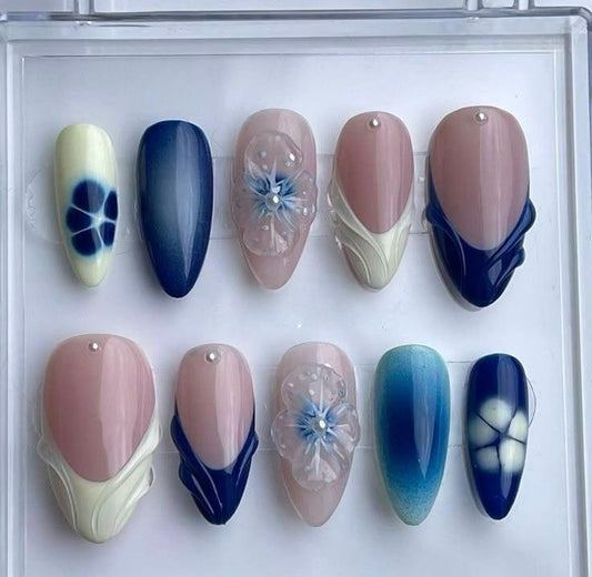Blue & cream 3D nails