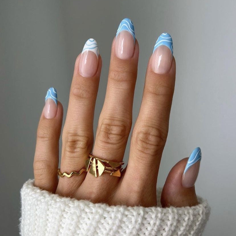 Blue tips with swirls