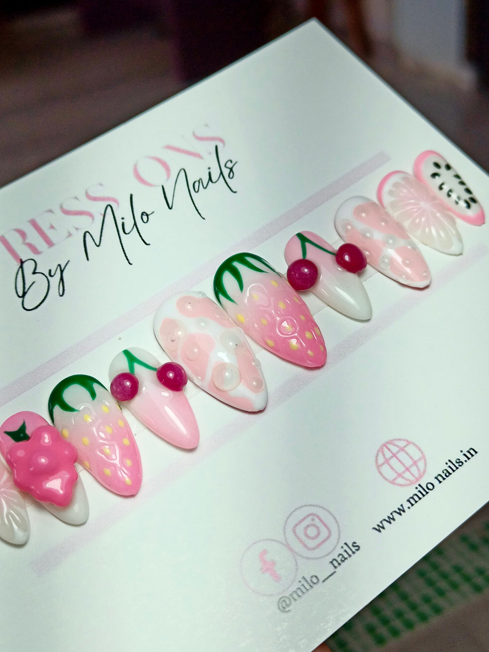 Cherry nails 3-d