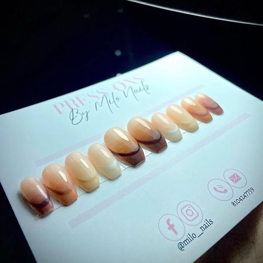 Gradient brown fall nails