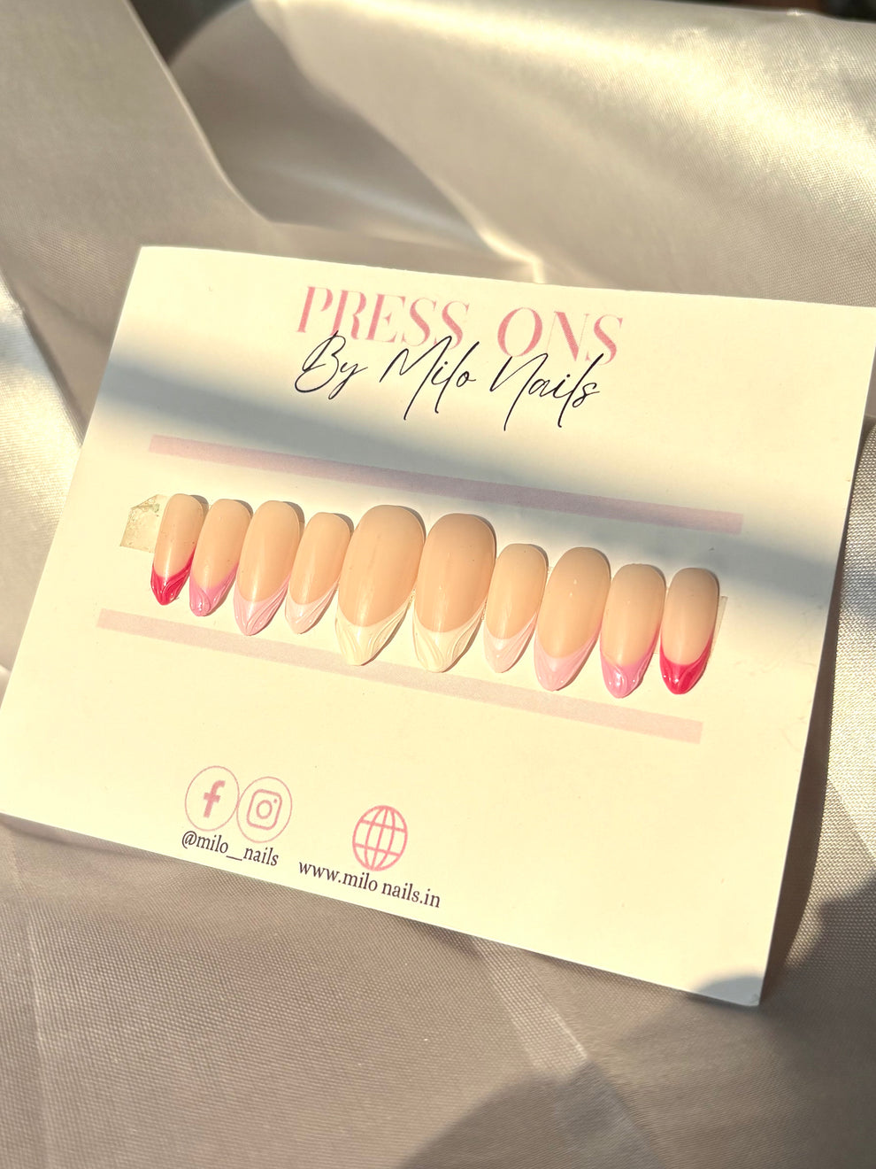 Gradient pink tips embossed