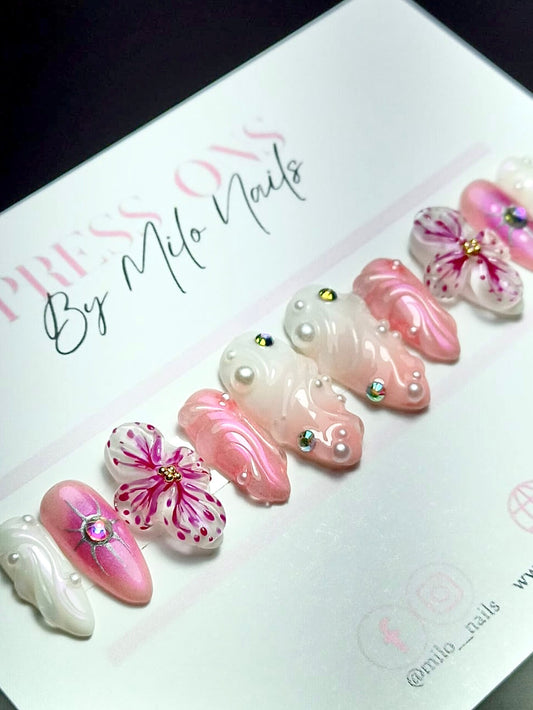 Greek exquisite nails