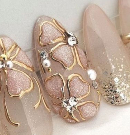 Ivory chrome & flower nails
