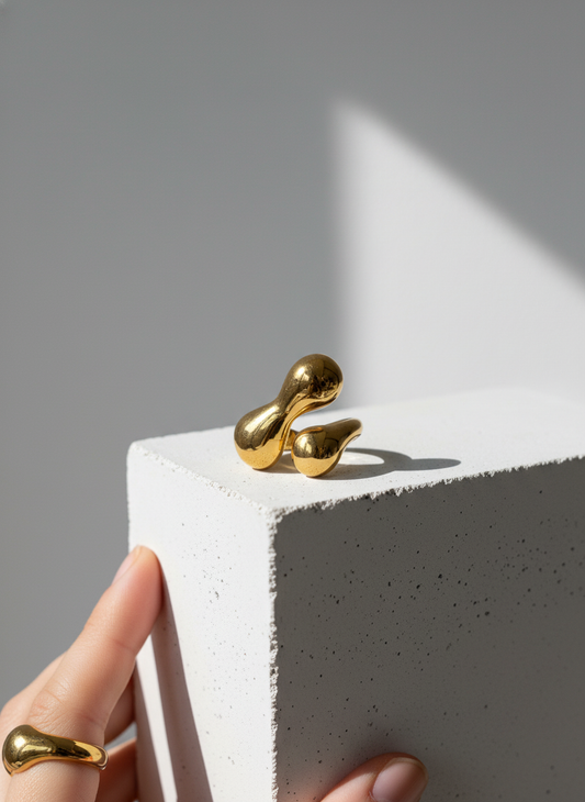 Molten Gold Teardrop Ring – 18K Gold-Plated Sculptural Design