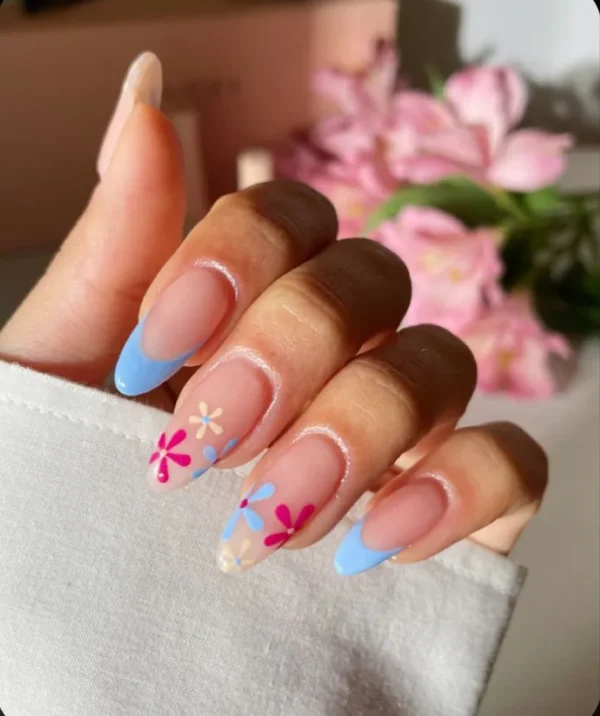 floral nails , press ons by milo nails