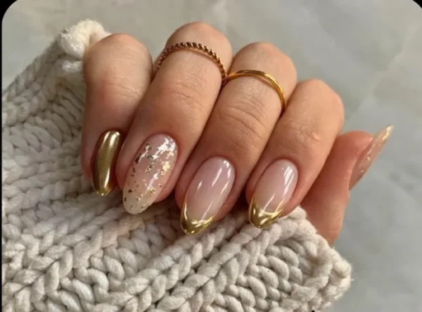 golden metallic tips with foil, press on nails by milo nails